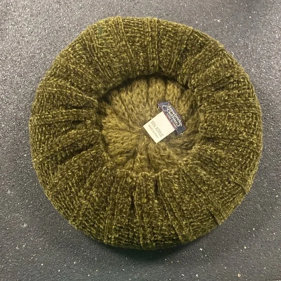 Strawbridge clothier green plush hat - Picture 4 of 4